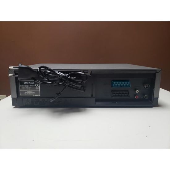 MAGNÉTOSCOPE BLUESKY VCS 4000 Lecteur Cassettes VHS Multistandard NTSC playback EUR 90,00 - FR