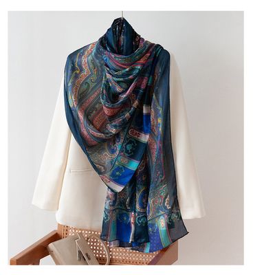 Foulard En Soie Liberty Vintage 60x60 Cm - Couleur Orange & Bordeaux, Occasion Très Bon État