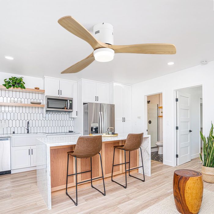 Ventilateur de plafond 52 pouces LED télécommande 6 vitesses silencieux bois et métal blanc - Modenuit