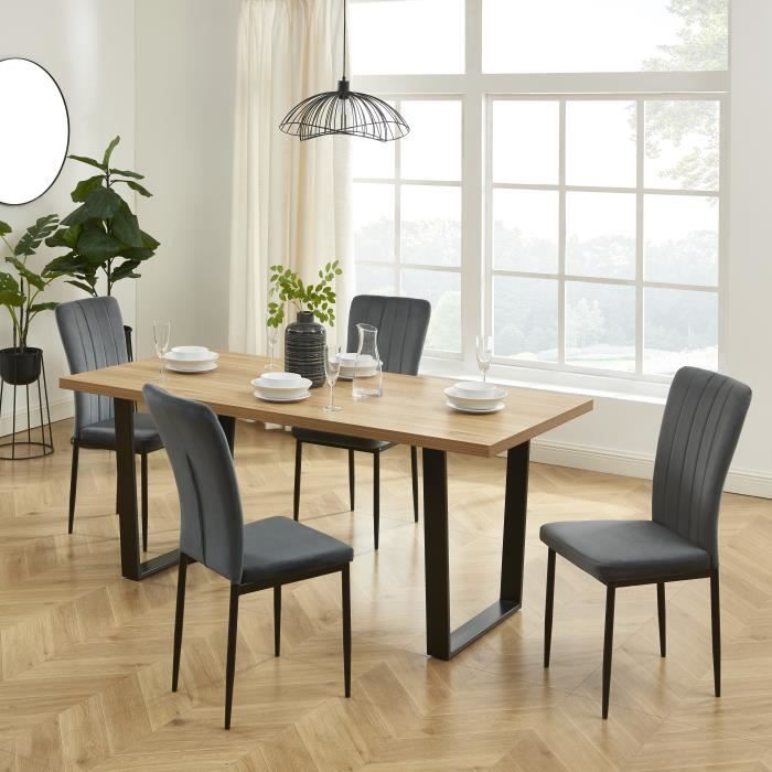Ensemble table et chaises de salle à manger BERLIN, 5 pièces, Table de  salle à manger avec 4 chaises, Patins en plastique pour protéger le sol  acheter en ligne à bas prix