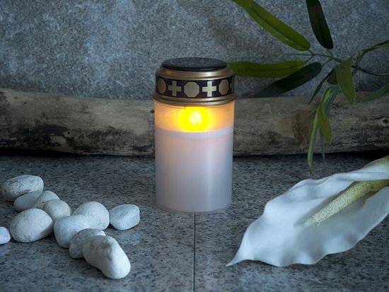 Lumière Funéraire LED Solaire – 4 Pièces Avec Piquets – Clignotante, étanche – Pour Cimetière, Tombe, Souvenir – Sans Flamme, Sécurité Maximale