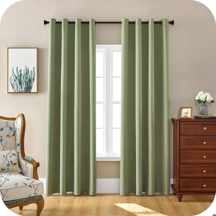 JIUZHEN Lot De 2 Rideaux Occultants En Velours Vert Foncé – Doux Et Opaques – Avec Œillets – Dimensions 140x260 Cm – Isolation Thermique Et Réduction Du Bruit