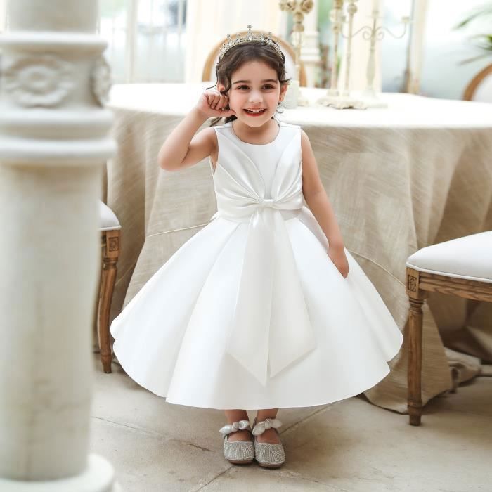 Une robe pour les enfants outlet