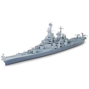 Cuirassé allemand Tirpitz de Revell en kit 1/350 · Modelsport
