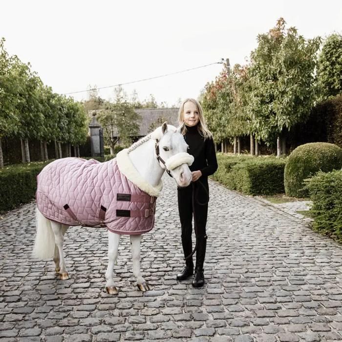 Couverture de présentation pour cheval Kentucky Velvet 160 g - rose - 80 cm