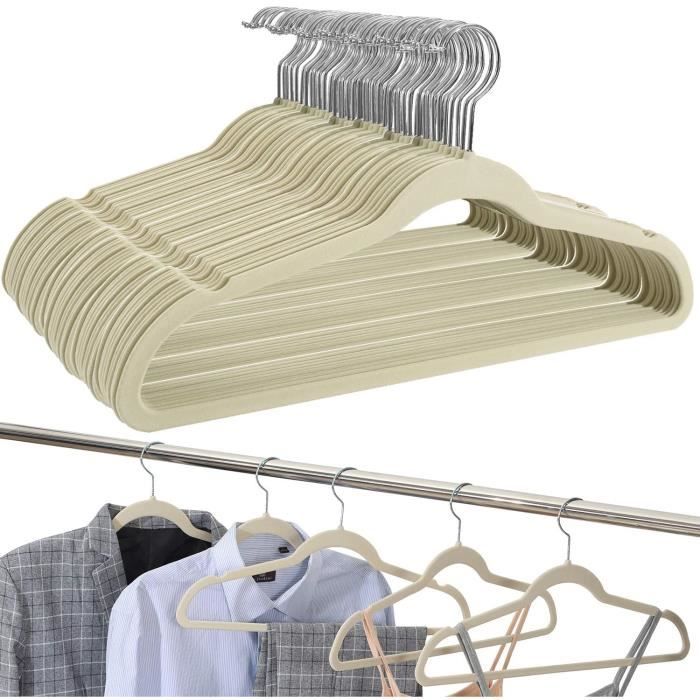 UMI. by Amazon - Lot de 50 cintres en Velours antidérapant Multi-usages, Ultra-Robustes et permettant Un Gain de Place, avec Crochet