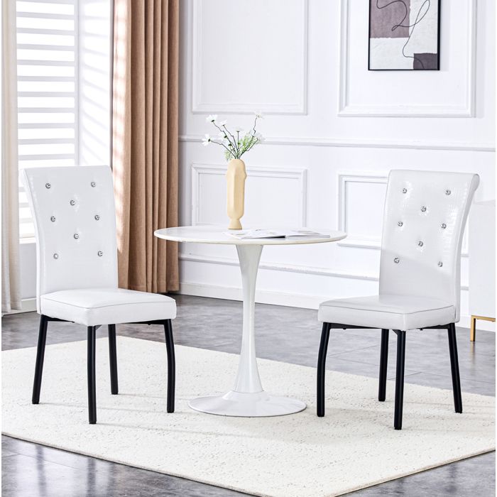 ELVORIN Lot de 2 chaises de salle à manger blanches simili cuir dossier haut boutons cristal pieds métal noir