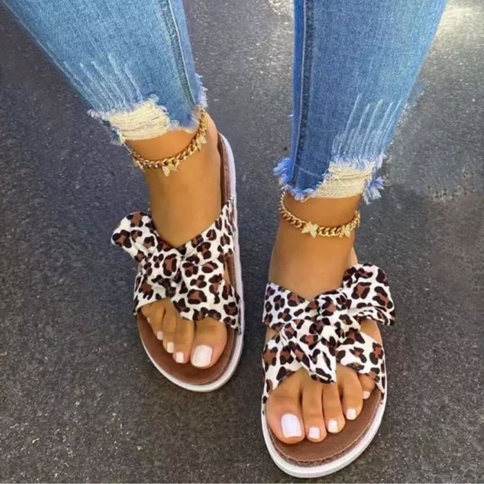 Flat bottom sandals store
