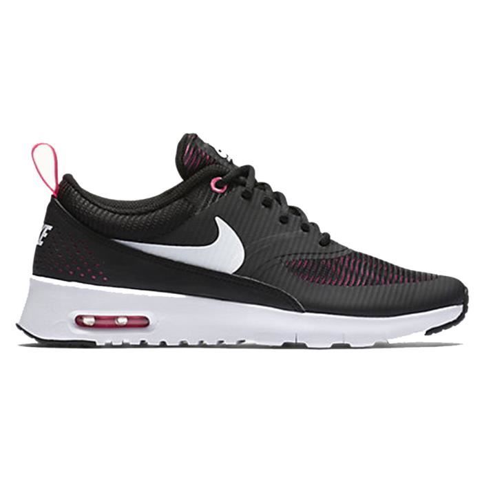 is there a nike air max thea black and white for men