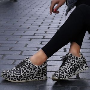 Basket femme leopard pas cher clearance
