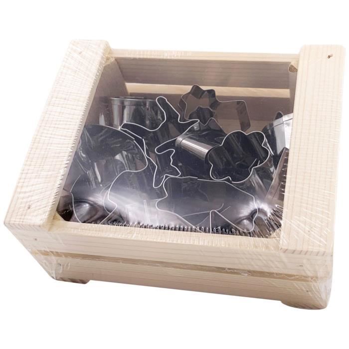 PATISSE Lot de 18 Découpoirs assortis en inox