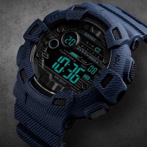 MONTRE Sport Montre Homme Numérique LED Militaire de marque Chronographe 2021 Bracelet étanche Bleu