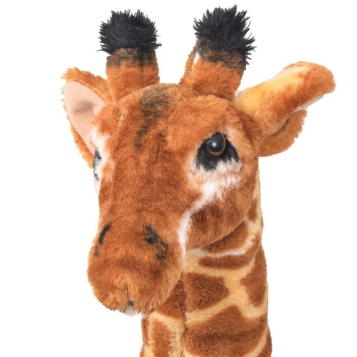 Girafe Clemi 140 cm : King Jouet, peluches géantes - Peluches
