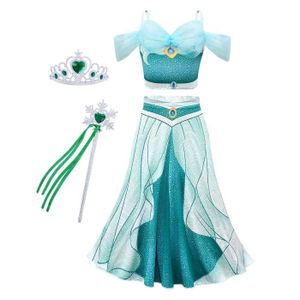 YYDSXK Robe Princesse Fille, Deguisement Belle avec Couronne Princesse  Collier Ensemble, Belle Costume Carnaval Enfant, Deguisement Princesse Belle  pour Anniversaire Cosplay (110) : : Jeux et Jouets