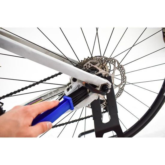 Kit chaine vélo : dérive chaine, set de nettoyage chaine et clé allen étoile