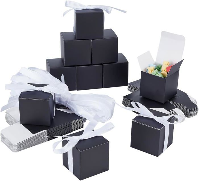 Boite Cadeau pour Bijoux en Carton Noir 9cm x10 - Accessoires Bijoux
