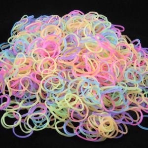 Ailysea Rainbow Loom Bands En Forme De S 580 Pièces Elastique Rainbow Loom Coloré S-Clips Fermoir Bracelet Caoutchouc Connecteurs en Plastique S-Attaches pour Bande Tissée Bracelet Mélange de Couleurs