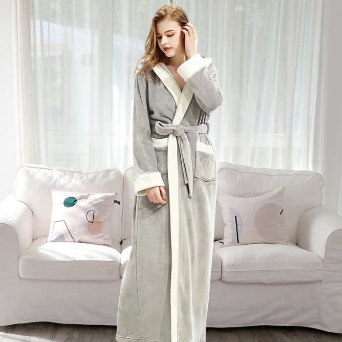 Peignoir et store robe de chambre