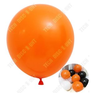 ballon réaliste orange. ballon gonflable bleu fond blanc isolé