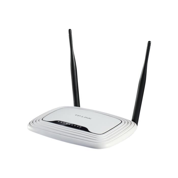TP-LINK TL-WR841N 300Mbps Wireless N Router Routeur sans fil commutateur 4 ports 802.11b-g-n (draft 2.0) 2,4 Ghz