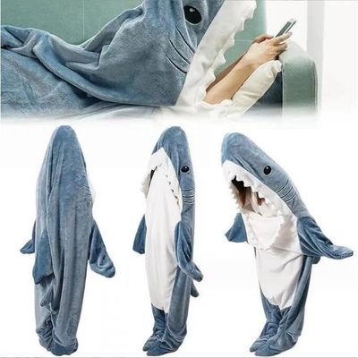 GZXEQN Couverture Requin à Capuche Adulte - Shark Blanket Sweat Flanelle Doux - Couverture Portable L 160 Cm Gris Blanc Cadeau Fun