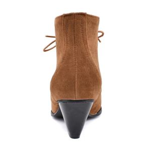 botte a talon oblique