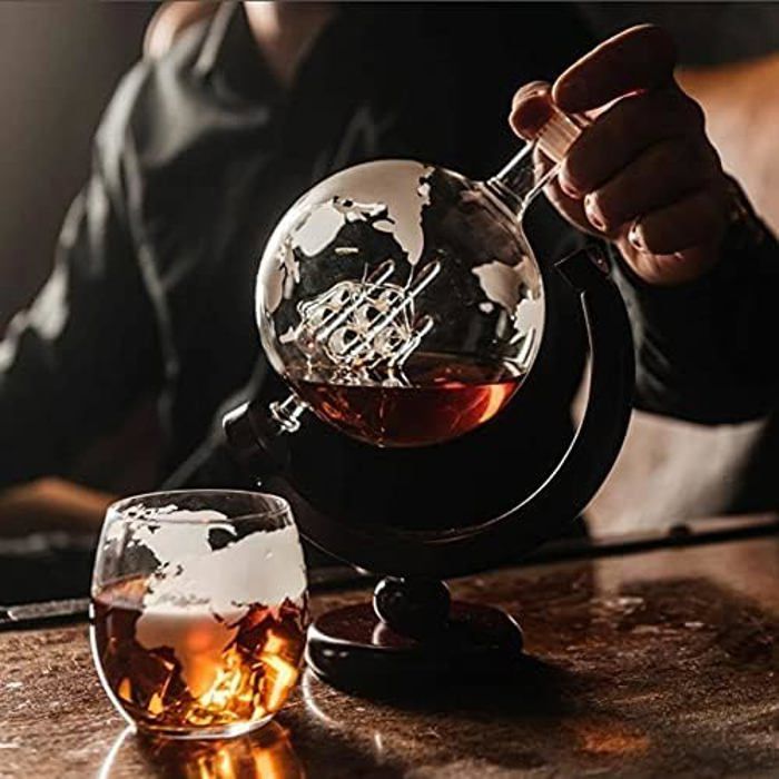 Géante carafe en verre - France