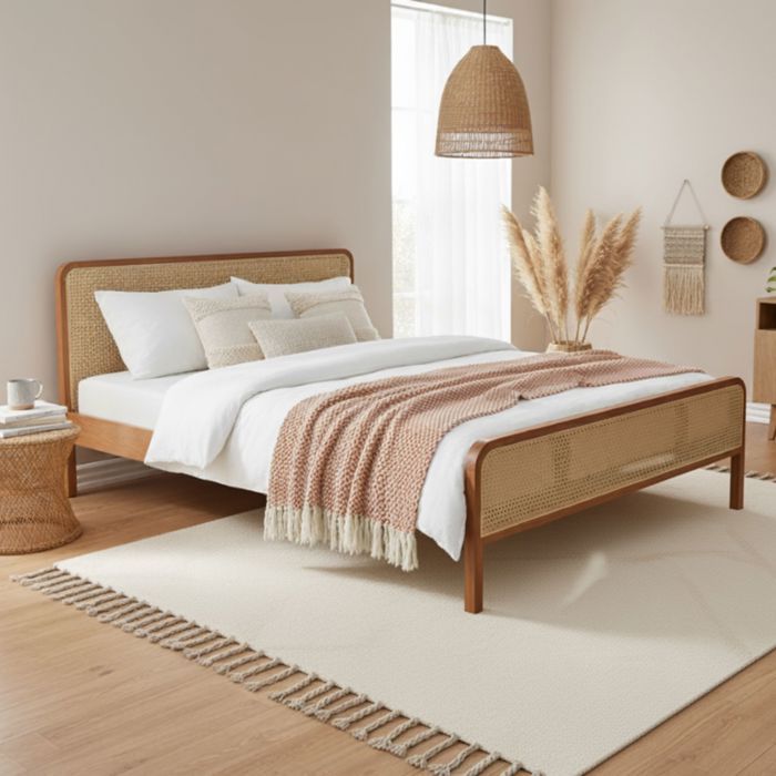 Lit 140x200 cannage marron avec tête de lit Terre de nuit ANNA - Marron noisette - Terre de Nuit