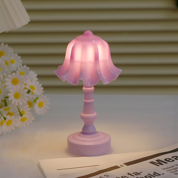 Lampe de table LED rétro décoration nordique style mini veilleuse pour chambre à coucher salon Bell orchidée violet