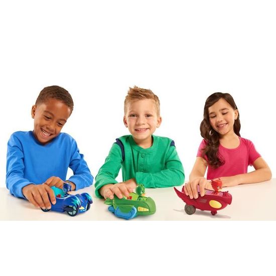 Pyjamasques Yoyo Et Le Chat Bolide Figurine 7 Cm Et Vehicule Tp29m Achat Vente Figurine Personnage Cdiscount