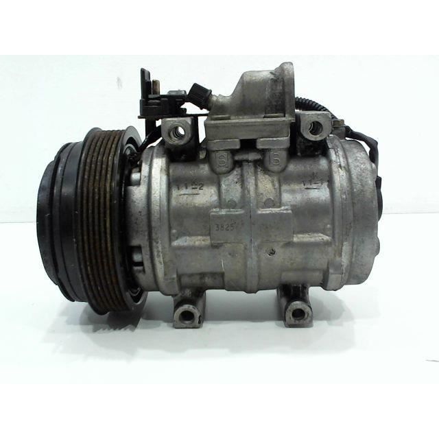 PIECES AUTO D'OCCASION - - COMPRESSEUR DE CLIMATISATION - COMPRESSEUR AIR CONDITIONNE MERCEDES 300 - E1-289592