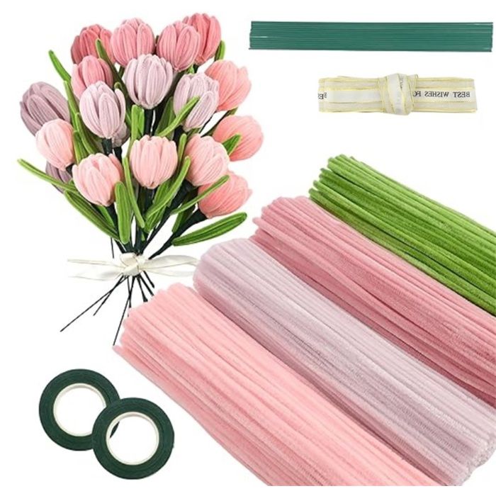 Bouquet de fleurs en fil de chenille – décoration artisanale poétique - France Bouquet de fleurs en fil de chenille – décoration artisanale poétique - France