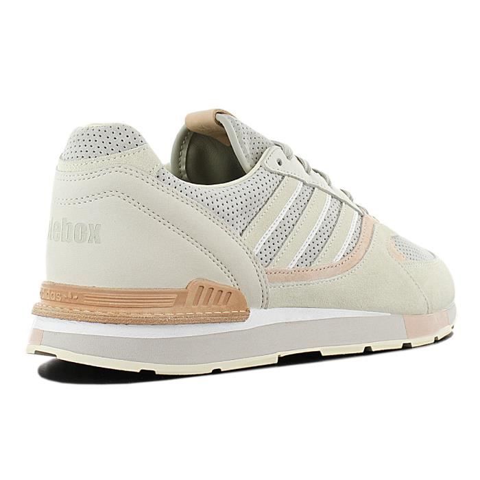 adidas consortium solebox quesence