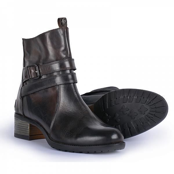 v quattro chaussure