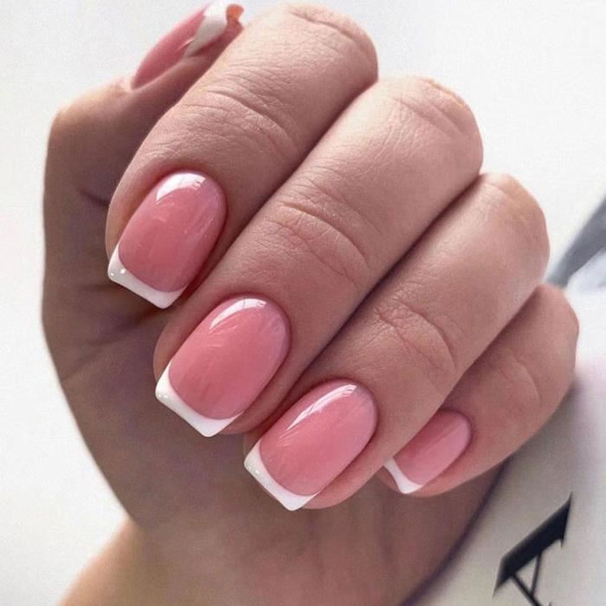 Faux Ongle Qui Rentre Dans La Peau style 10)Faux ongles carrés, 24 pièces, couleur de peau, porter court  paragraphe mode faux ongles gagner du temps, Patch DL - Cdiscount Au  quotidien