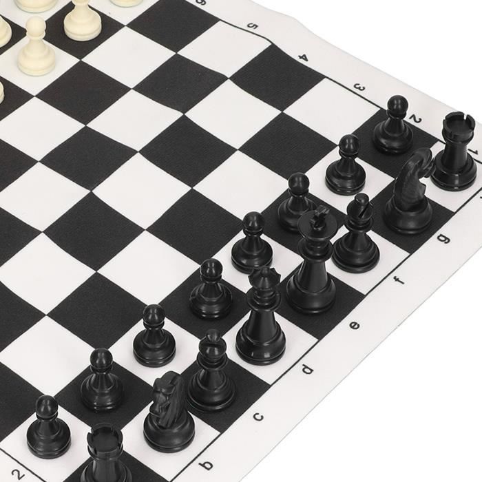 Jeu d'échecs GENERIQUE Échiquier international en plastique 25 x 25cm blanc Jeu d'échecs GENERIQUE Échiquier international en plastique 25 x 25cm blanc