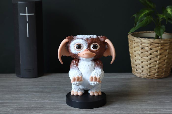Support Console - Cableguys - Gizmo - Compatible PS5 - 85 cm - Officiel Warner Bros