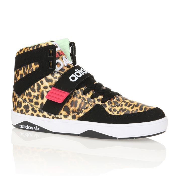 basket femme adidas leopard