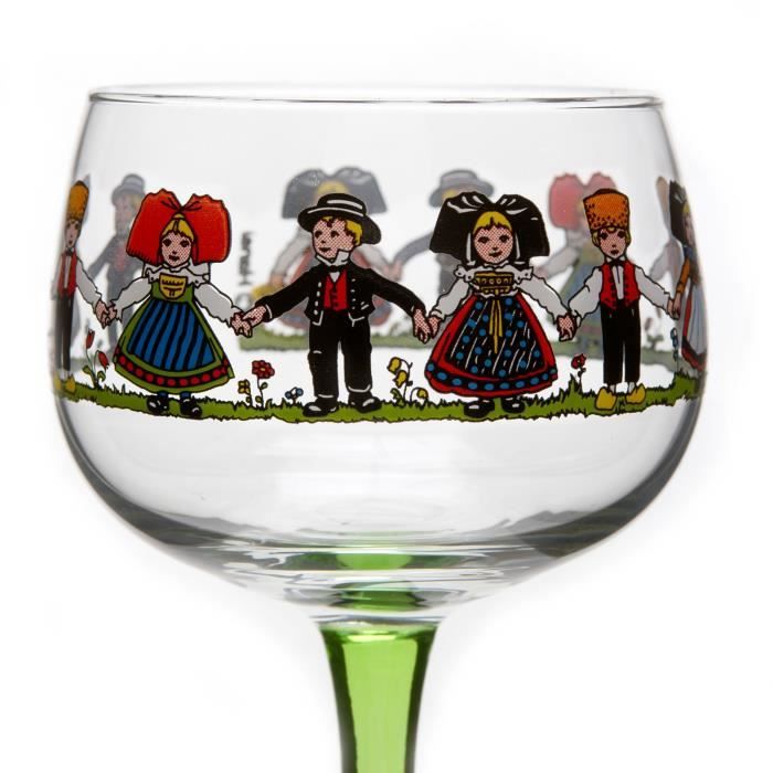 6 ANCIENS VERRES A VIN ROUGE CRISTAL ST LOUIS MODELE PASTEUR ht 13 cm 6 ANCIENS VERRES A VIN ROUGE CRISTAL ST LOUIS MODELE PASTEUR ht 13 cm