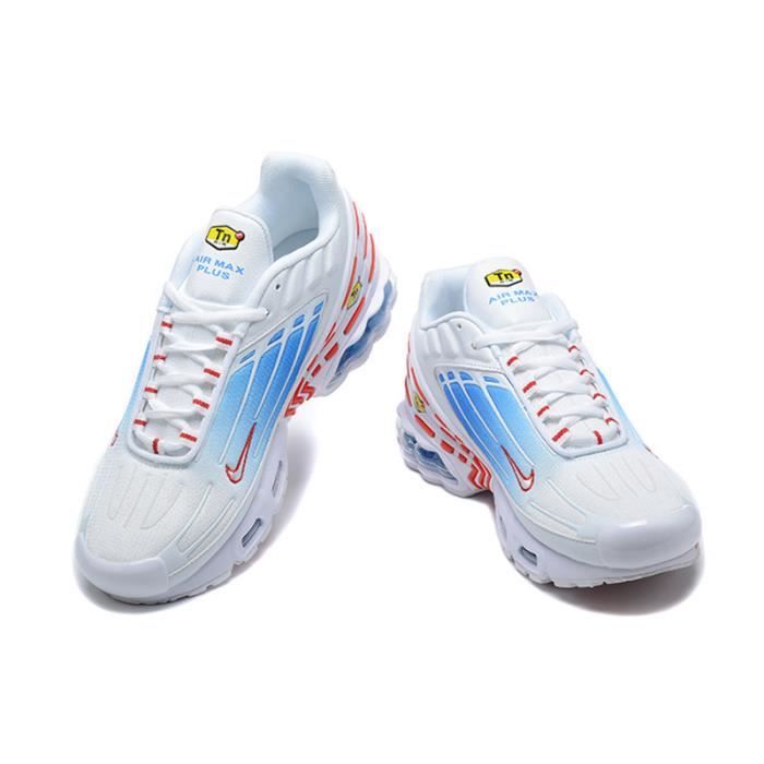 Nike blanche hotsell bleu rouge