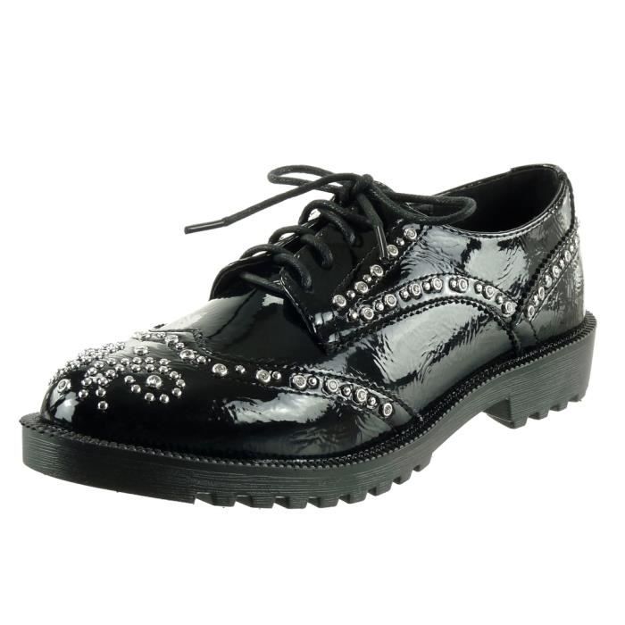 derbies cloutées femme