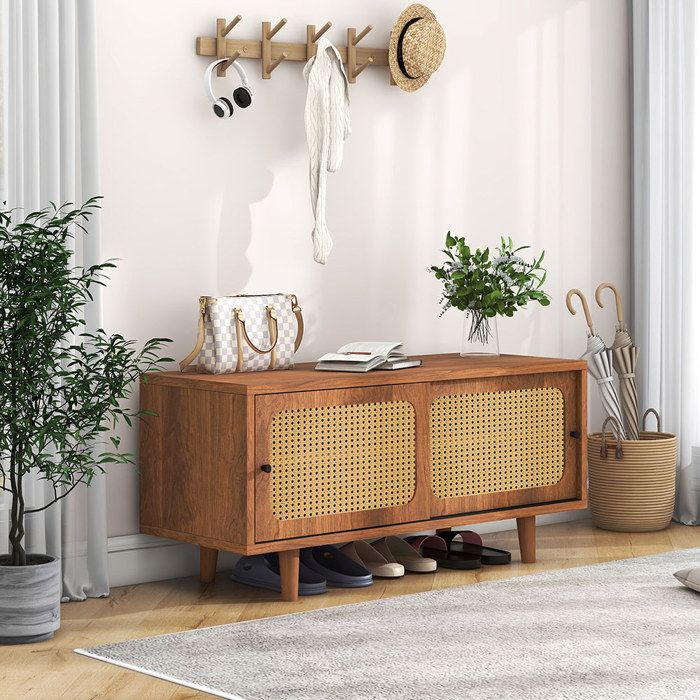 Buffet commode Armoire à chaussures en rotin avec 2 portes et étagères réglables noyer Buffet commode Armoire à chaussures en rotin avec 2 portes et étagères réglables noyer