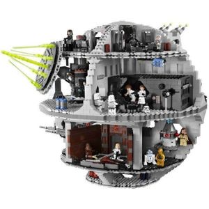 ASSEMBLAGE CONSTRUCTION Lego Starwars Death Star