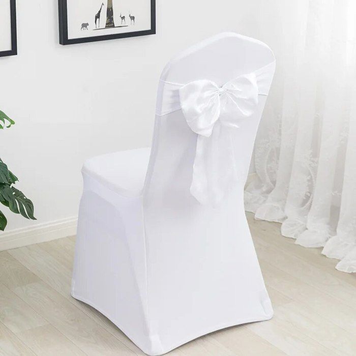 Lot de 25 écharpes de Chaise en Satin avec nœud décoratif conçu pour Lot de 25 écharpes de Chaise en Satin avec nœud décoratif conçu pour