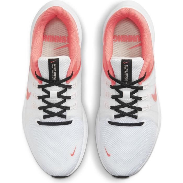 Chaussures de running femme quest nike on sale