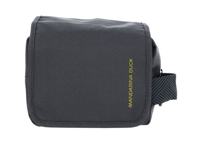 Mandarina duck toiletry bag store