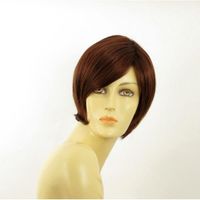 Perruque Synthétique Courte CECILIA - Blond Foncé Méché - Raie Libre, Taille M