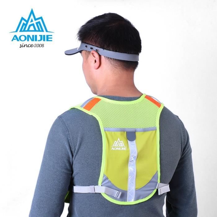 Yuaerbuo Gilet Running Réfléchissant + 2 Brassards – Taille Réglable, Poche Téléphone, Respirant