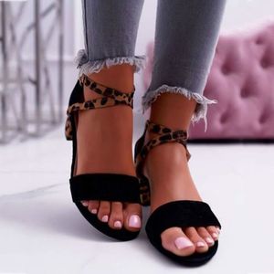 talon femme ouvert