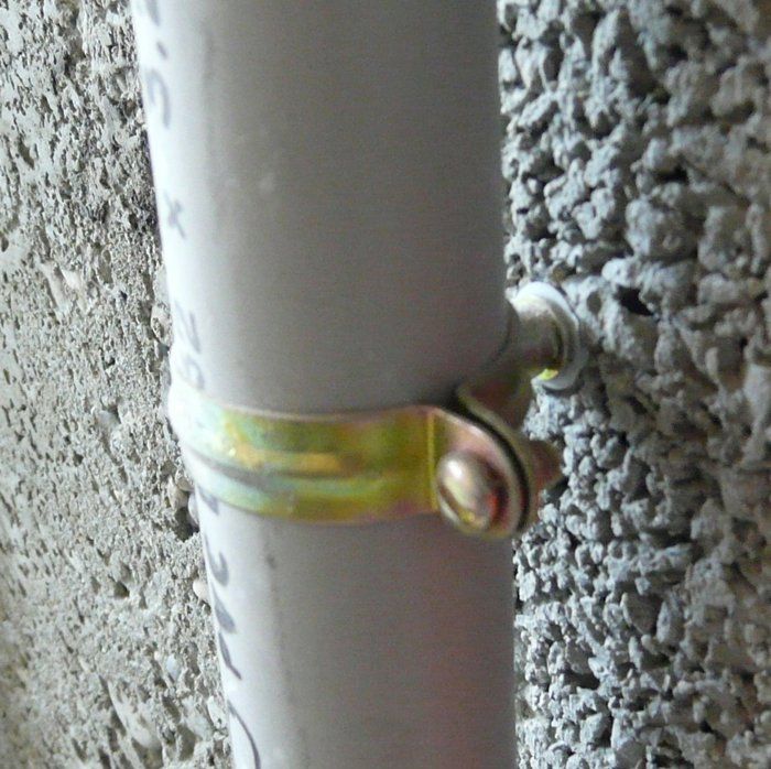 Cheville à frapper nylon et clou-vis zingué HIT M 6x40/12 P boîte de ...